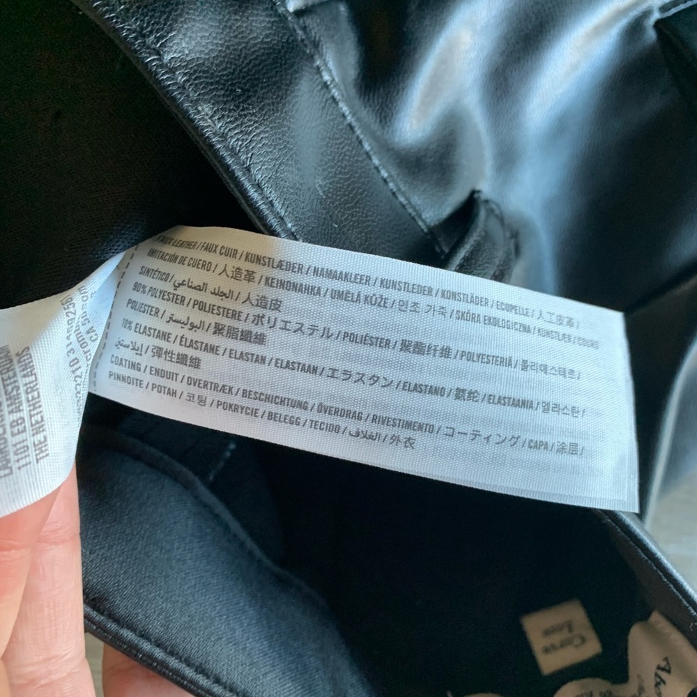 Abercrombie & Fitch The Skinny Ultra High Rise Faux Leather Ankle Slit Pants 26L - Picture 12 of 13